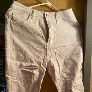 white skinny ripped jeans